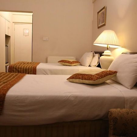 Carlton Tower Hotel Lahore Exterior photo