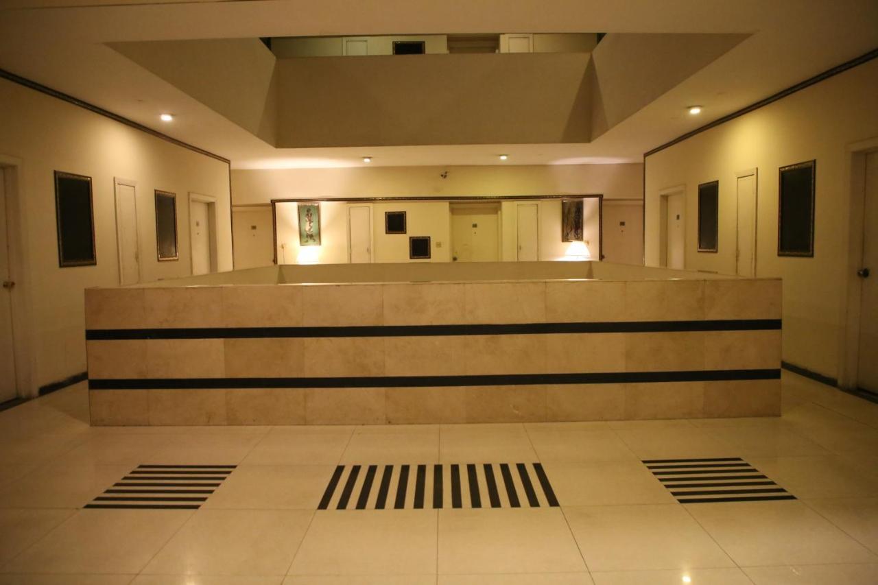 Carlton Tower Hotel Lahore Exterior photo