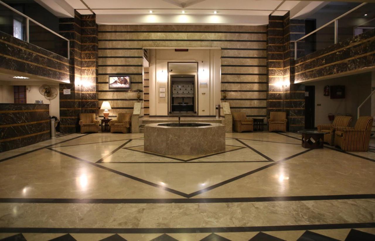 Carlton Tower Hotel Lahore Exterior photo
