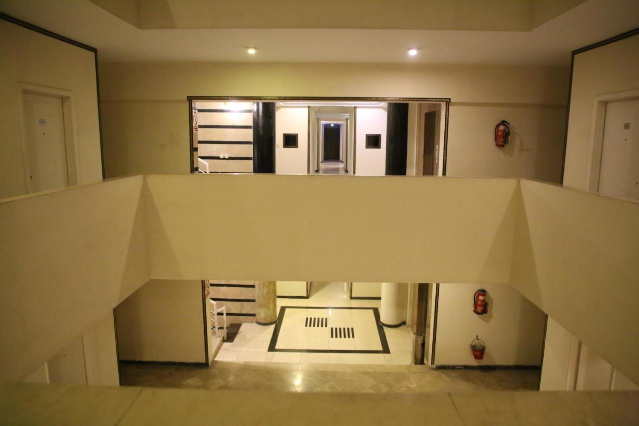 Carlton Tower Hotel Lahore Exterior photo