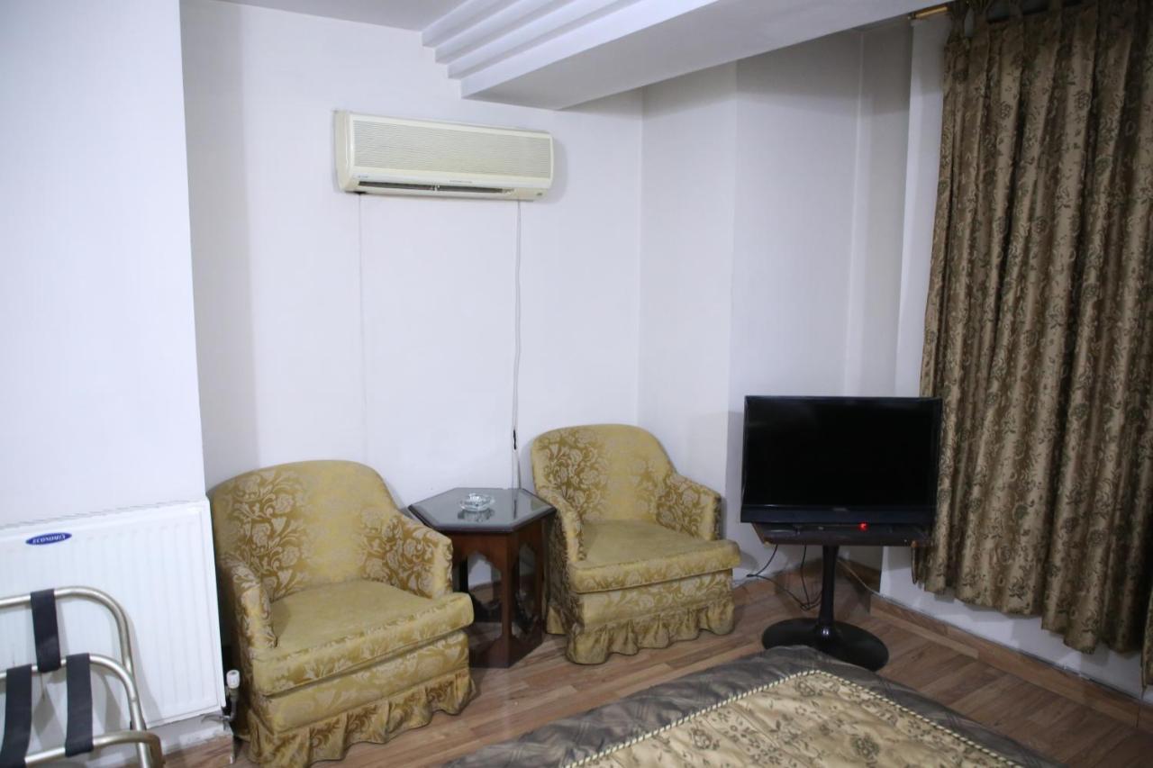 Carlton Tower Hotel Lahore Exterior photo