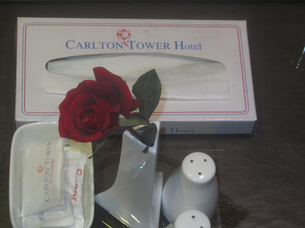 Carlton Tower Hotel Lahore Exterior photo